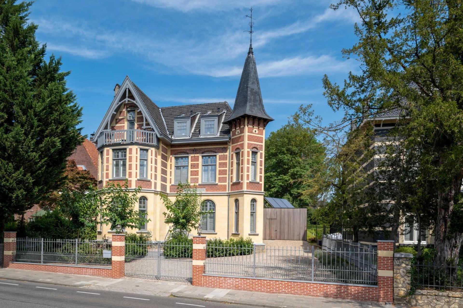 לינה וארוחת בוקר Valkenburg aan de Geul Bella Vista מראה חיצוני תמונה